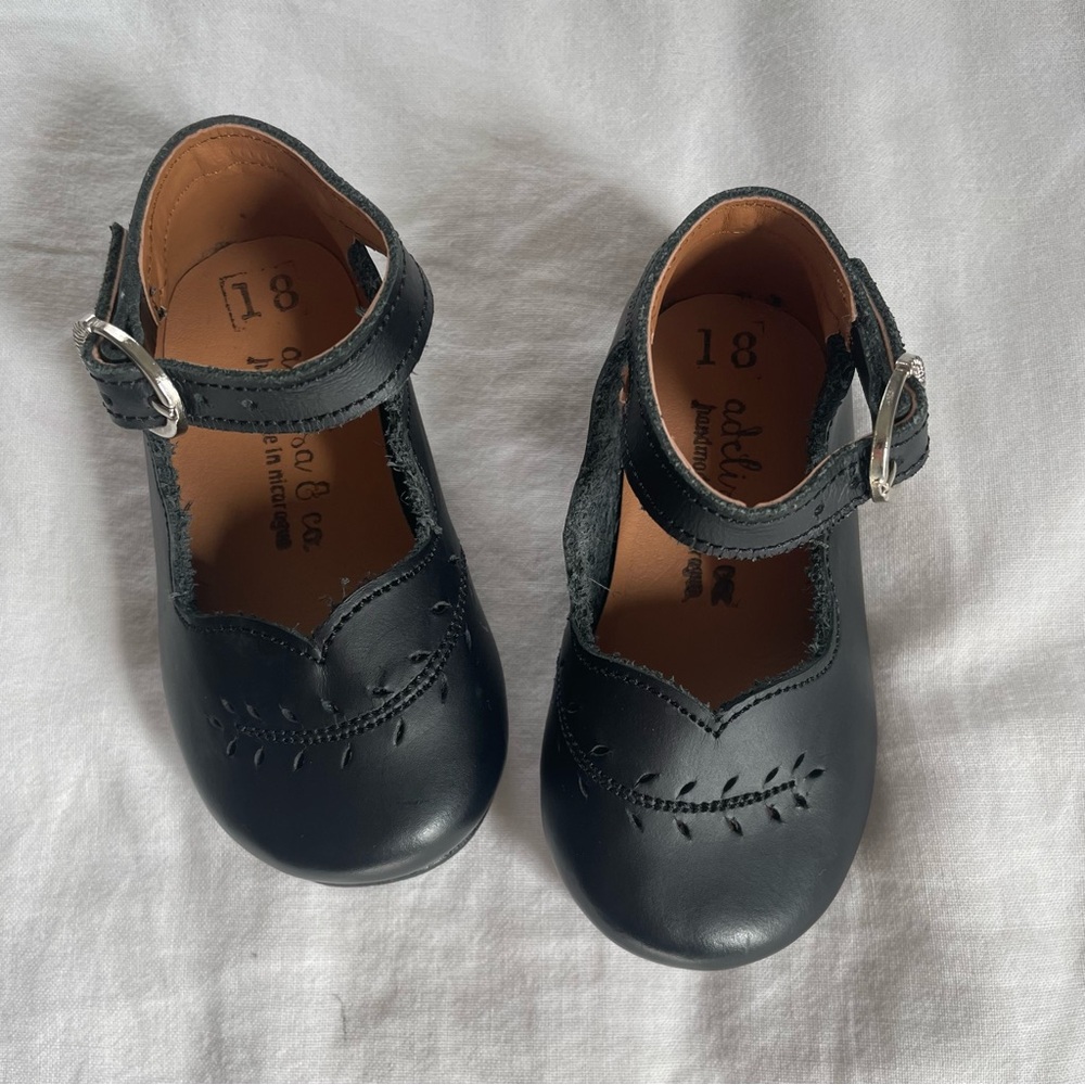 Adelisa & co Black Cosecha Mary Jane Shoes